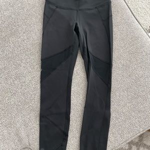 Athleta XS leggings 7/8 length